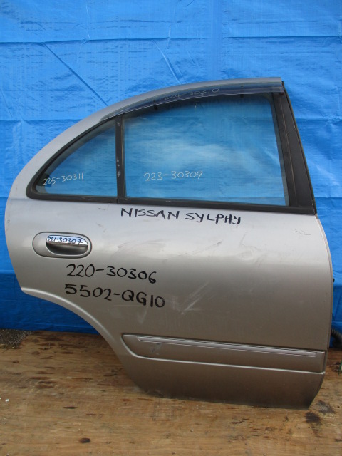 Used Nissan  DOOR GLASS REAR RIGHT